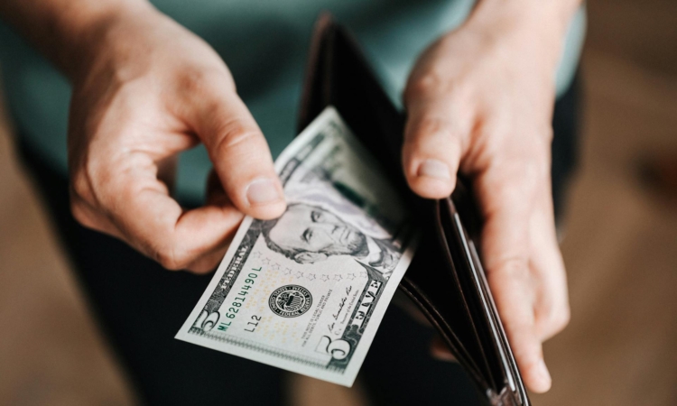 Exchanging Money near Sandwich Harbour