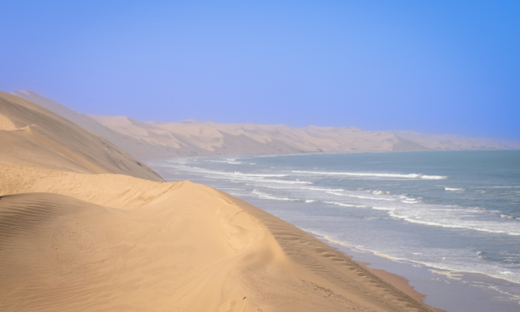 Scenic Sandwich Harbour 4x4 Tour – 4-Hour Namib Desert Adventure